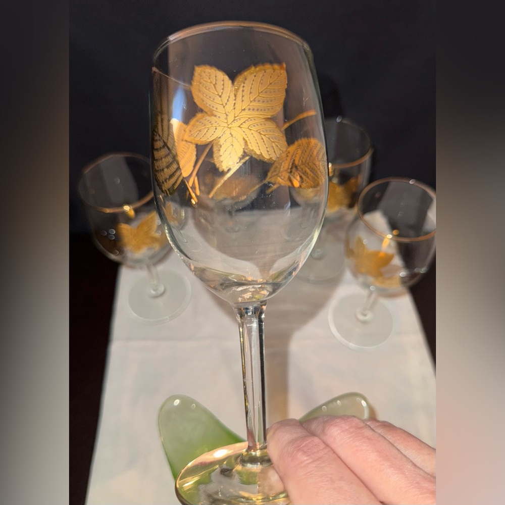 5 Libbey “Gold Leaves” water/wine glasses.